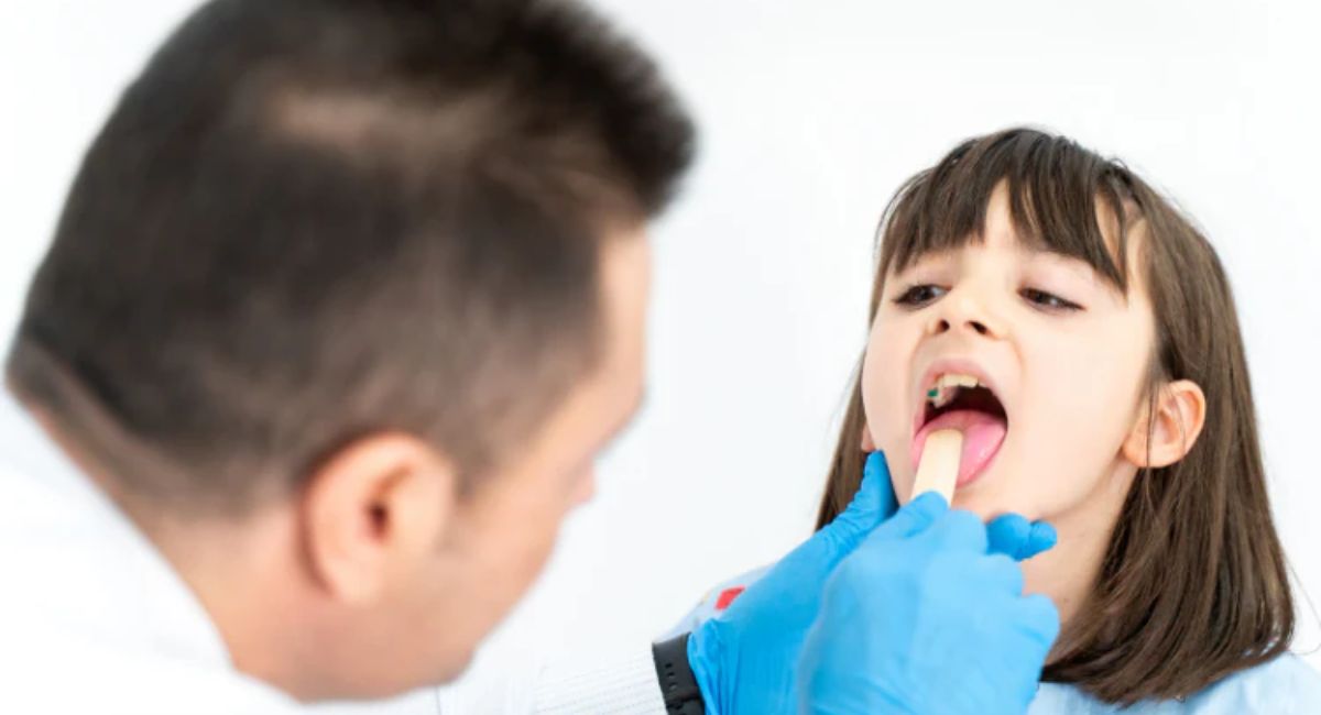 Strep Throat Symptoms in Toddlers - 7 Signs Parents Must Know!