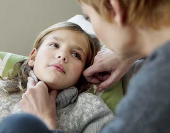 Sign and Symptoms of Strep Throat - 7 Alarming Dangers Nobody Warns You About!