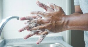 Viral vs Bacterial Infection Symptoms: How to Tell Apart